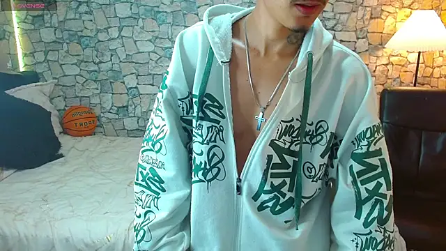 Bastiaan 28 online show from 02/20/26, 08:44