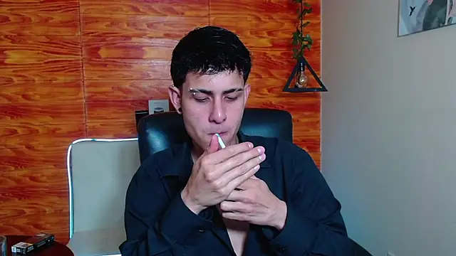 Snapshot of Bastiaan_28 chatting on 01/31/25, 06:46 Bastiaan 28 online show from 01/31/25, 06:46