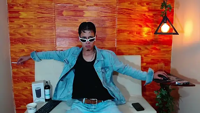 Snapshot of Bastiaan_28 chatting on 03/09/25, 05:33 Bastiaan 28 online show from 03/09/25, 05:33