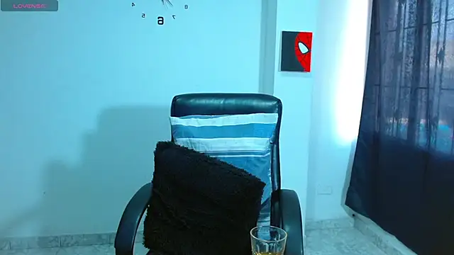 Snapshot of Bastiaan_28 chatting on 09/20/25, 06:57 Bastiaan 28 online show from 09/20/25, 06:57