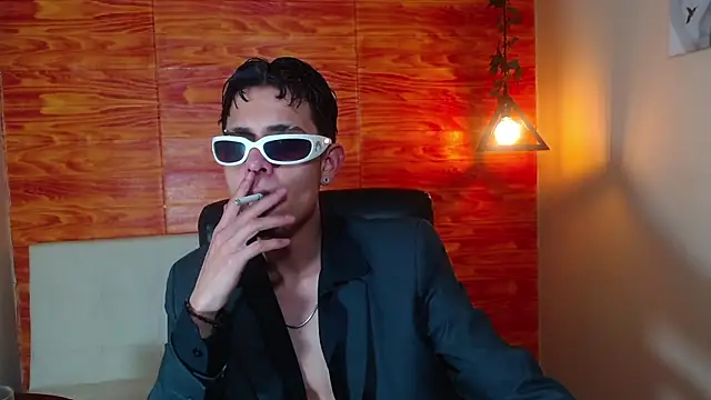 Snapshot of Bastiaan_28 chatting on 03/04/25, 09:18 Bastiaan 28 online show from 03/04/25, 09:18