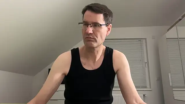 zxzx cam1 online show from 02/20/26, 06:32