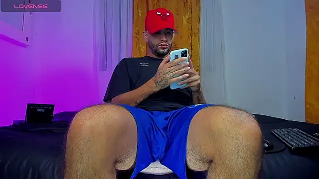 estiben 05 online show from 04/09/26, 02:56