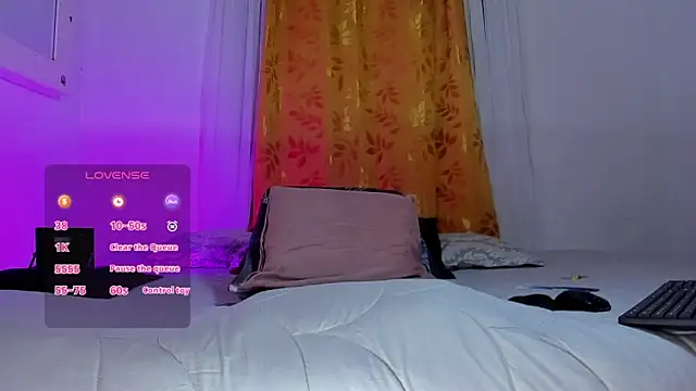 estiben 05 online show from 03/23/26, 04:51