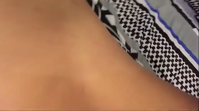 Valentine petite1 online show from 10/13/25, 02:40