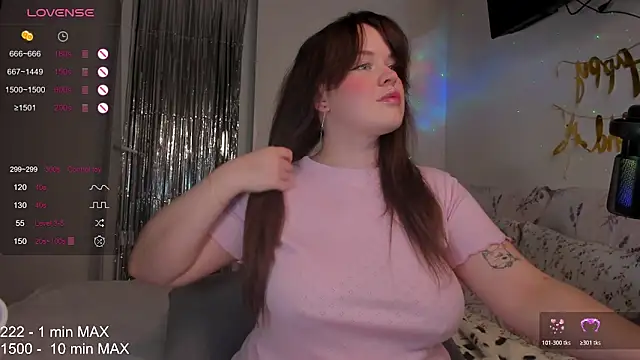 HANNA MONTANAS online show from 12/18/25, 03:49