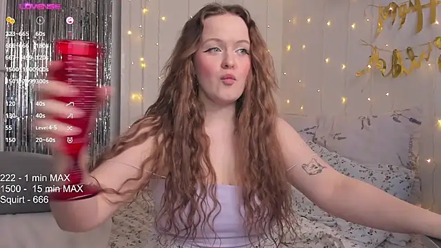 HANNA MONTANAS online show from 03/21/25, 05:23