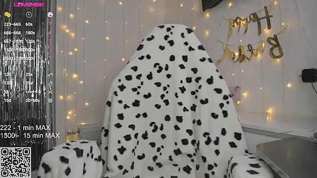 HANNA MONTANAS online show from 02/20/25, 10:37