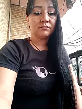 alondraabrown online show from 10/31/25, 09:43