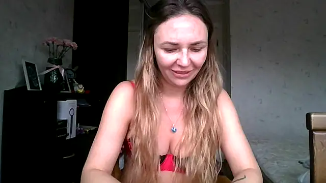 AngelinaLove28 online show from 11/08/25, 07:56