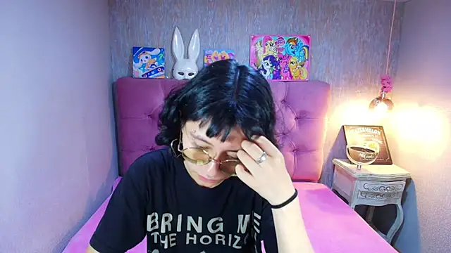 charlottemoonxz online show from 05/20/26, 06:05