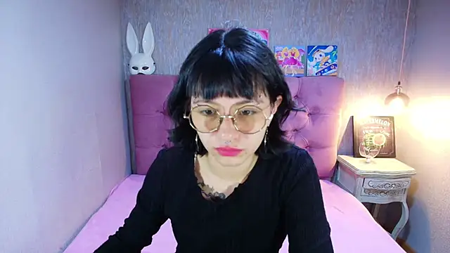 charlottemoonxz online show from 06/17/26, 05:12