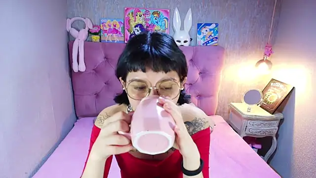 charlottemoonxz online show from 03/04/26, 07:10