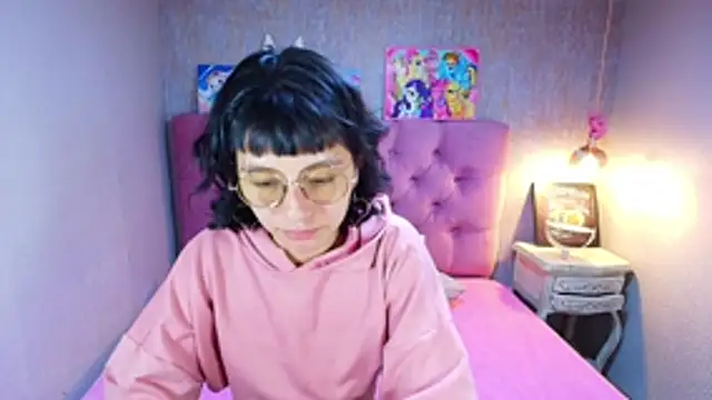 charlottemoonxz online show from 05/24/26, 06:41