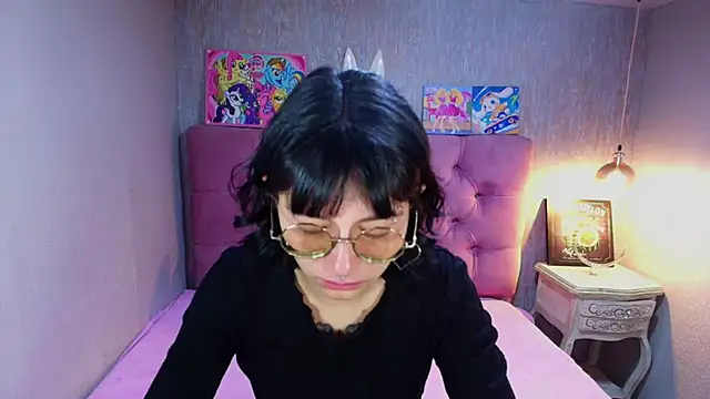 charlottemoonxz online show from 07/12/26, 05:47