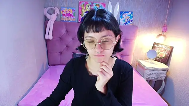 charlottemoonxz online show from 03/17/26, 06:44