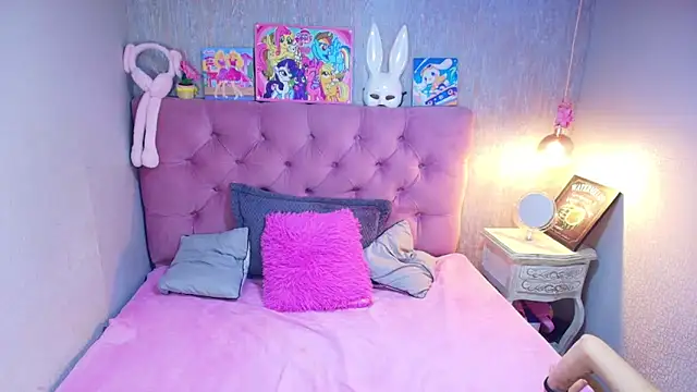 charlottemoonxz online show from 02/27/26, 06:52