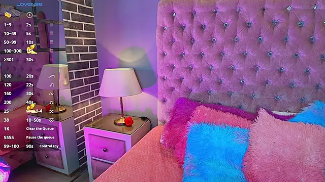 AdelaineBest online show from 11/29/25, 04:23