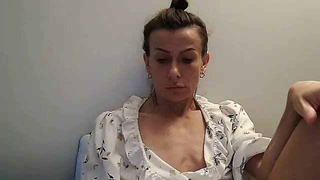 Snapshot of anechka1 chatting on 07/13/26, 12:54 anechka1 online show from 07/13/26, 12:54