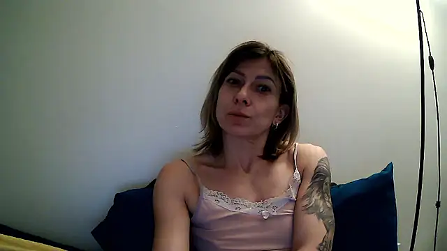 Snapshot of anechka1 chatting on 01/12/26, 10:36 anechka1 online show from 01/12/26, 10:36