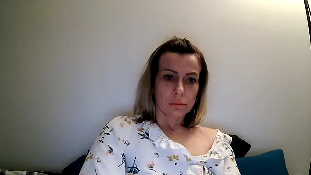 anechka1 online show from 03/25/26, 11:58