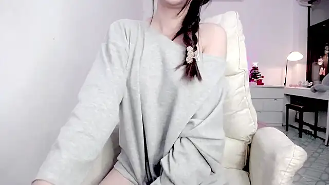  OMO  online show from 02/08/25, 05:08