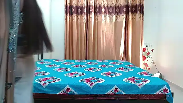Baby girl sophia online show from 01/30/25, 06:43