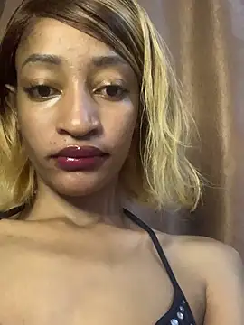 Snapshot of GoddessVee chatting on 01/05/25, 01:45 GoddessVee online show from 01/05/25, 01:45