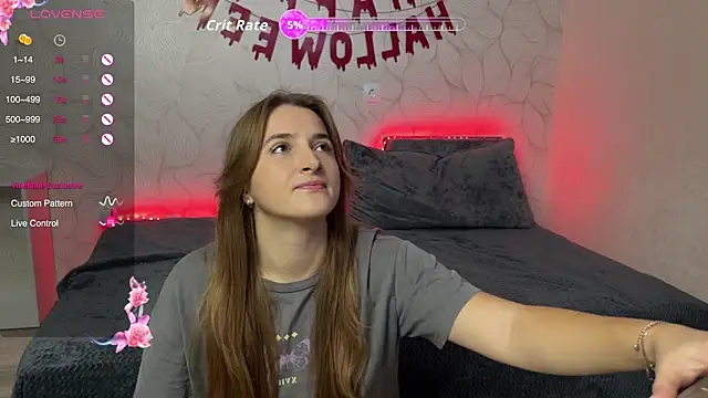 Snapshot of Vibe_to_night chatting on 10/24/25, 08:13 Vibe to night online show from 10/24/25, 08:13