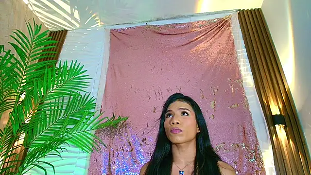 Snapshot of kimberly_Gonzalez1 chatting on 09/26/25, 03:57 kimberly Gonzalez1 online show from 09/26/25, 03:57