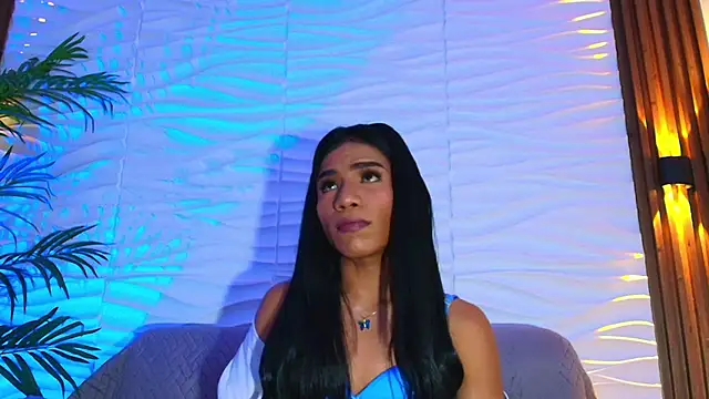 Snapshot of kimberly_Gonzalez1 chatting on 10/24/25, 03:38 kimberly Gonzalez1 online show from 10/24/25, 03:38