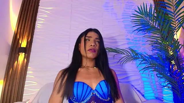 Snapshot of kimberly_Gonzalez1 chatting on 11/06/25, 03:32 kimberly Gonzalez1 online show from 11/06/25, 03:32