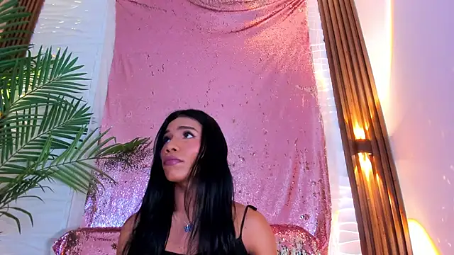 Snapshot of kimberly_Gonzalez1 chatting on 09/25/25, 03:45 kimberly Gonzalez1 online show from 09/25/25, 03:45