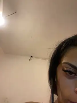 Snapshot of canderodrig777 chatting on 03/06/25, 02:18 canderodrig777 online show from 03/06/25, 02:18