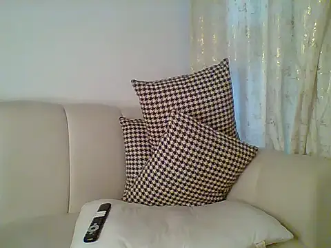 Snapshot of Saintadushe chatting on 10/20/25, 01:33 Saintadushe online show from 10/20/25, 01:33