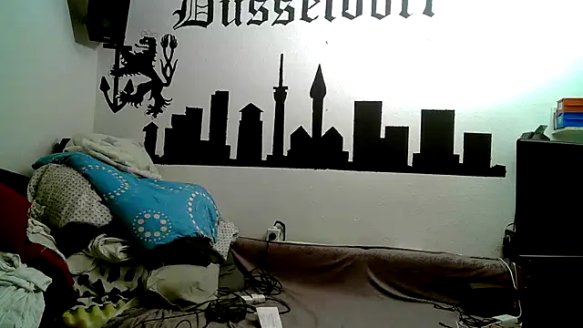 0815lukas2024 online show from 09/25/25, 08:48