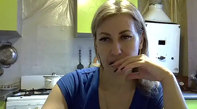 Snapshot of AshleyXHoney chatting on 01/29/25, 11:20 AshleyXHoney online show from 01/29/25, 11:20