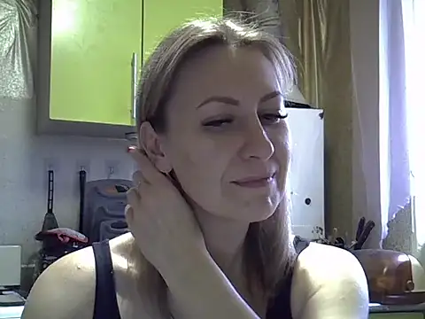 AshleyXHoney online show from 12/04/25, 07:18