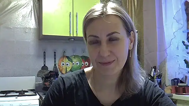 Snapshot of AshleyXHoney chatting on 01/15/25, 06:01 AshleyXHoney online show from 01/15/25, 06:01