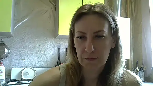 Snapshot of AshleyXHoney chatting on 05/07/26, 06:39 AshleyXHoney online show from 05/07/26, 06:39