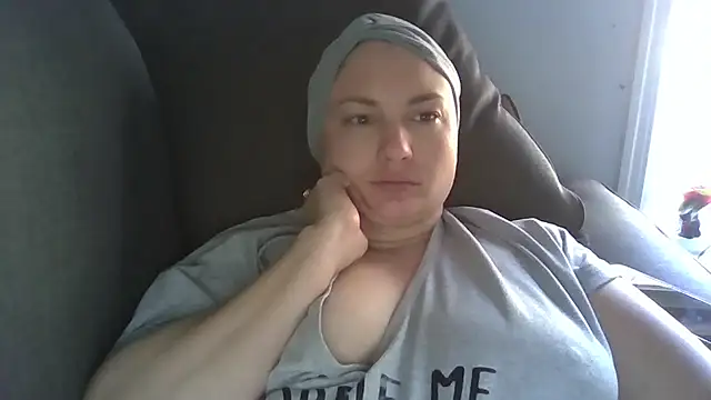 MilfyMrsRobinson online show from 06/24/26, 07:22