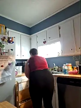 MilfyMrsRobinson online show from 02/11/26, 12:32