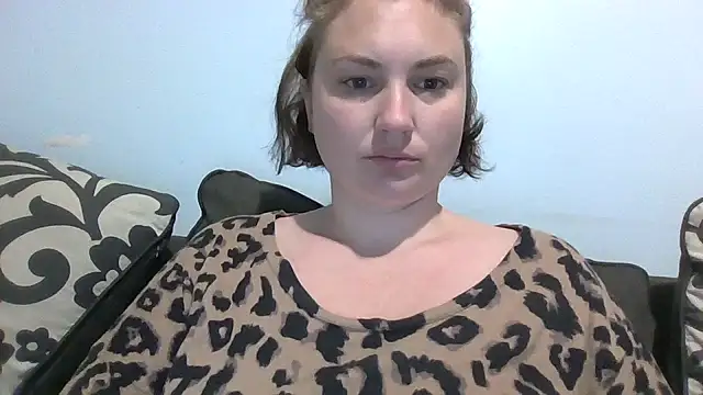 MilfyMrsRobinson online show from 01/06/26, 01:59