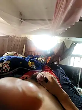 Snapshot of 2tomka52052sex chatting on 12/22/25, 04:56 2tomka52052sex online show from 12/22/25, 04:56