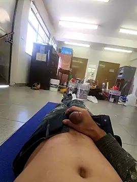 Snapshot of 2tomka52052sex chatting on 11/06/25, 04:49 2tomka52052sex online show from 11/06/25, 04:49