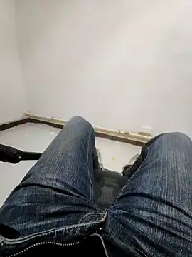 Snapshot of 2tomka52052sex chatting on 01/25/25, 10:08 2tomka52052sex online show from 01/25/25, 10:08