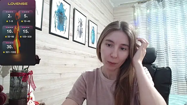 Snapshot of Wowpornoo chatting on 12/14/25, 02:00 Wowpornoo online show from 12/14/25, 02:00