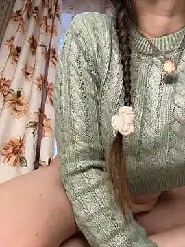 MooonReal online show from 12/23/25, 03:17