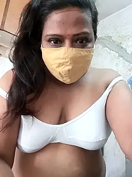 Love Jenny online show from 11/23/25, 04:44