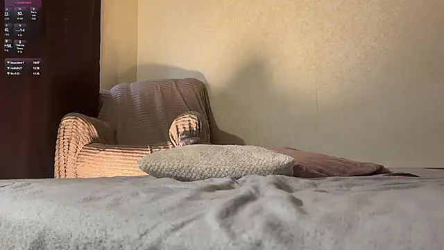 puredesire  online show from 04/03/26, 11:05